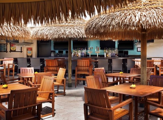 Maui Restaurants The Westin Resort Spa Ka Anapali Westin Maui Relish Burger Bistro Outdoor Dining The Resort Spa